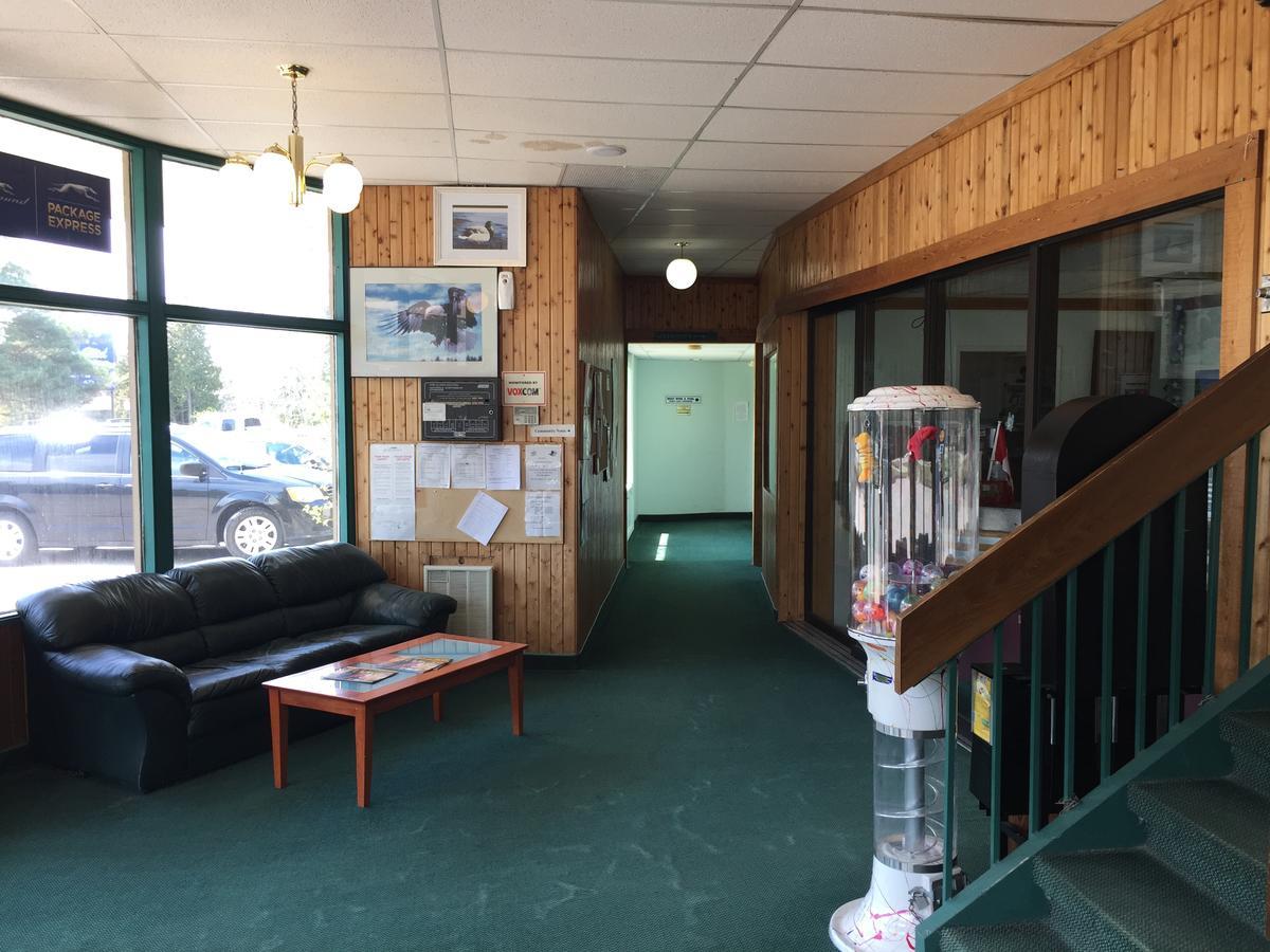 Falcon Lake Hotel Exterior foto