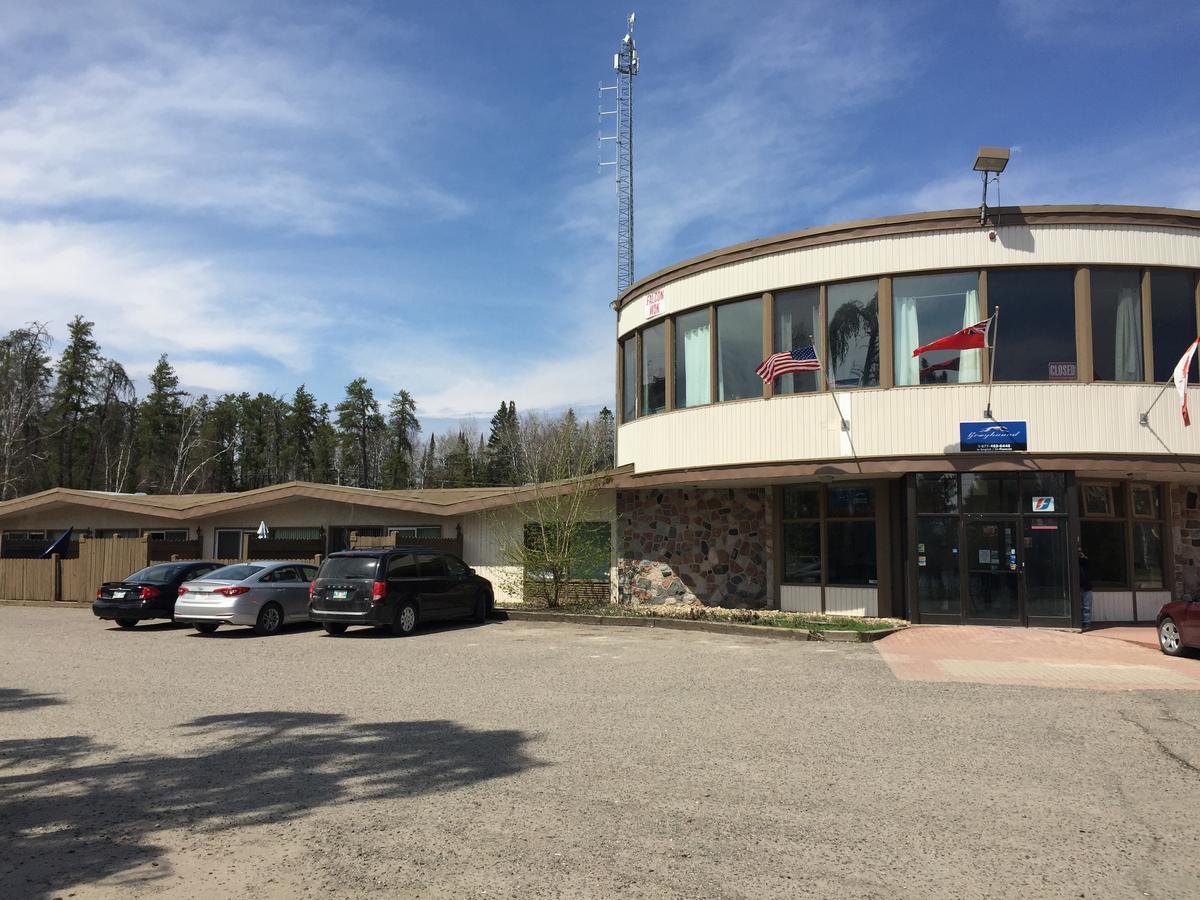 Falcon Lake Hotel Exterior foto